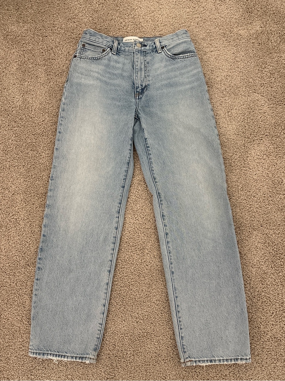 Aritzia Marlo Straight-Leg Jeans